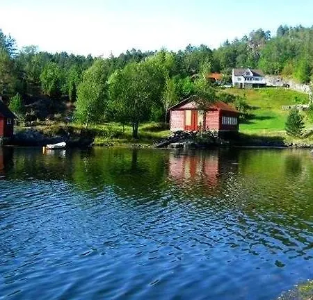 Holtarheim, Holidayhouse, Boat Included Eikefjord